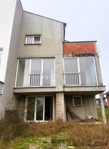 Dom po Vašoj mjeri - dvojna kuća u Pribislavcu