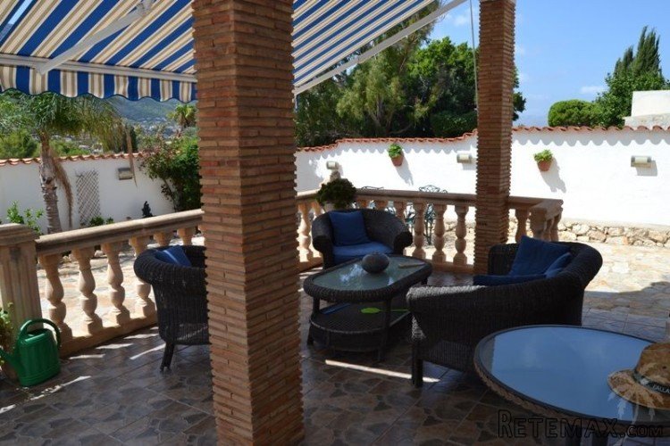 Large villa at the foot of Montgó very near the beach. This.. - 3