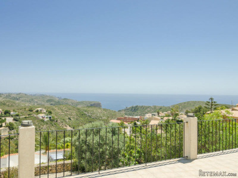 4 Bedrooms - Villa - Alicante - For Sale - 2