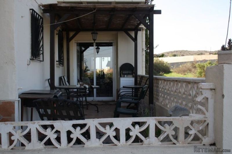 Apartment for sale in Los Nietos