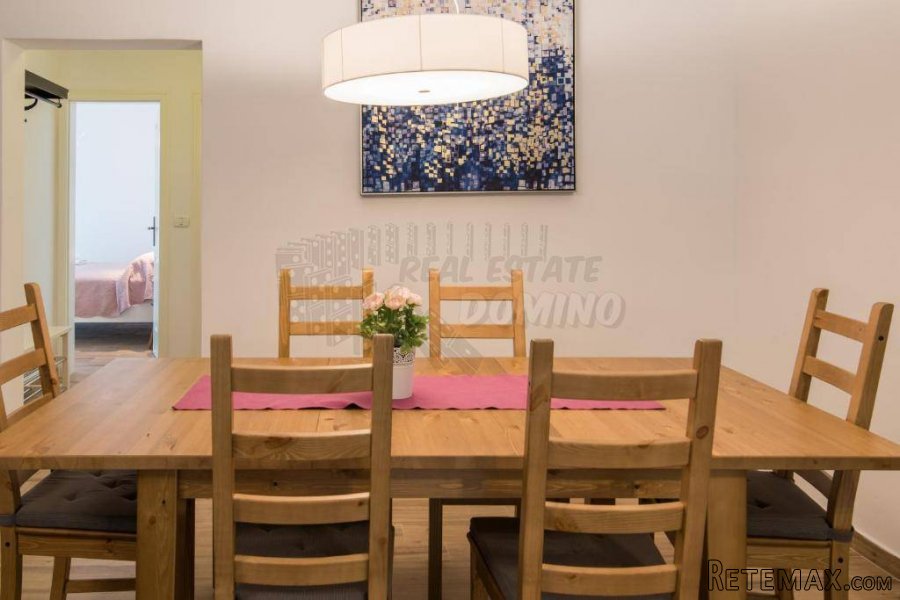 Šarmantna vila sa okućnicom od 3000m2 i bazenom! - 9