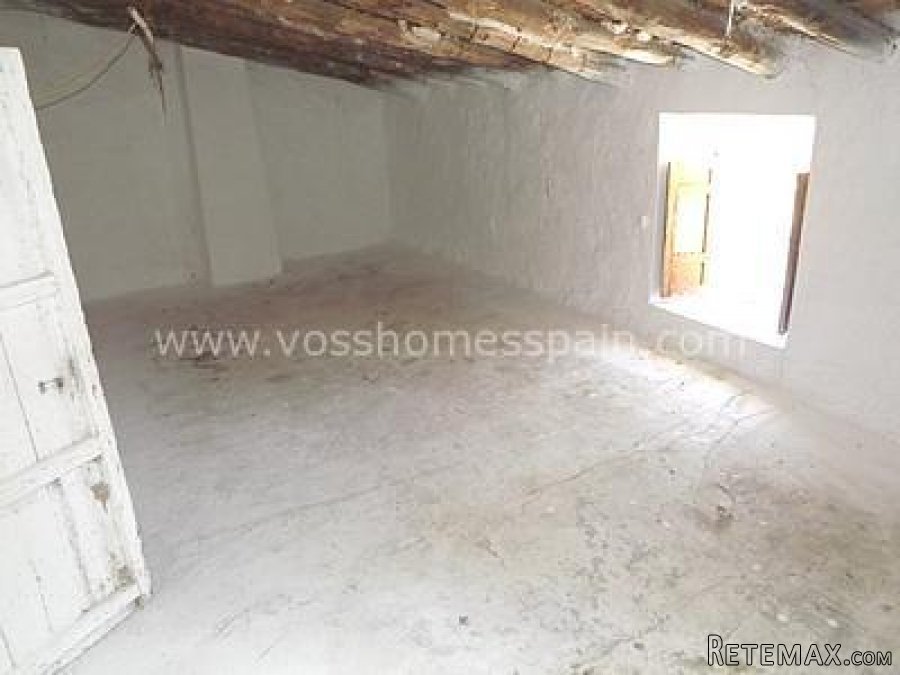 Full of character Country / village house (semi detached.. - 9