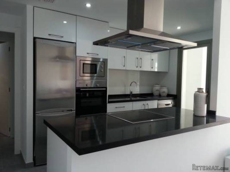 2 Bedroom 2 Bathroom Apartment In.. - 2