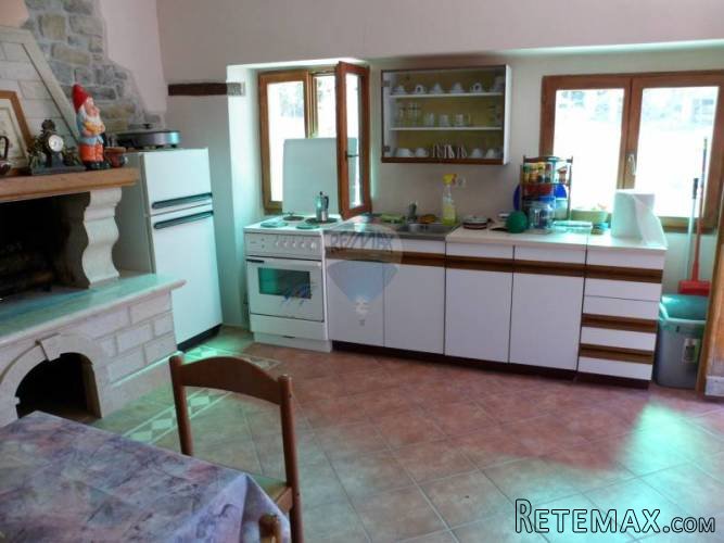 Motovun, Kaldir, kamena autohtona kuća - 4