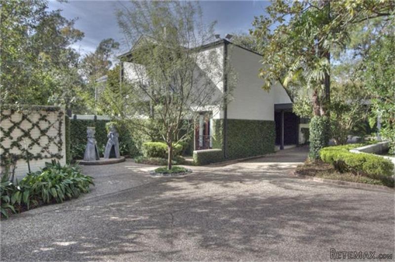 3 bedroom House For Sale: 13 Tiel Way..