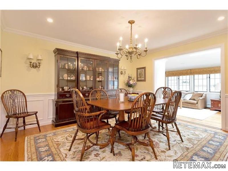 4 bedroom House For Sale: 28 GEORGIAN.. - 2