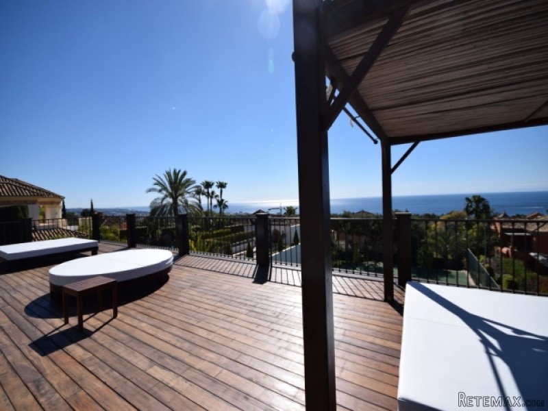 9 Bedroom Villa For Sale Situated In.. - 2