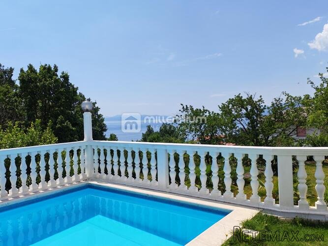 Opatija, 375m2, samostojeća kuća s bazenom