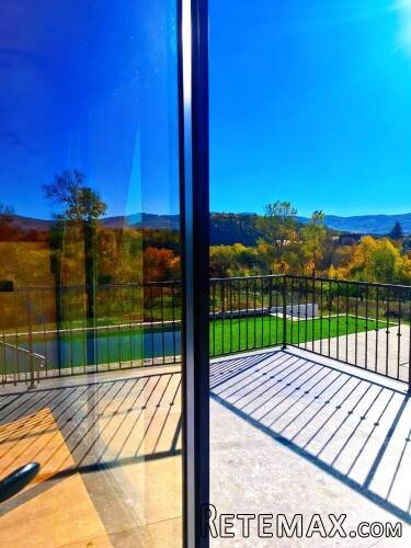 Na prodaju Luxury Villas&Poll,Aranđelovac - 12