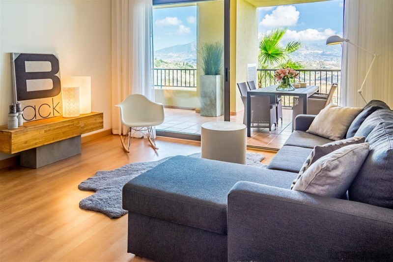 2 bedroom Apartment - 2