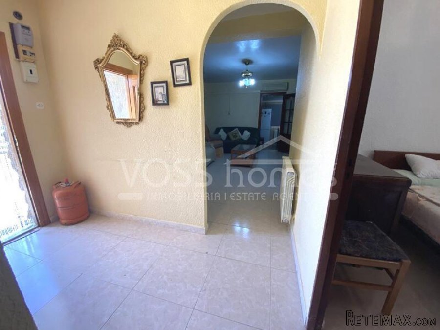 NEW TO VOSS HOMES - Great opportunity... 4 bed 1 bath.. - 13