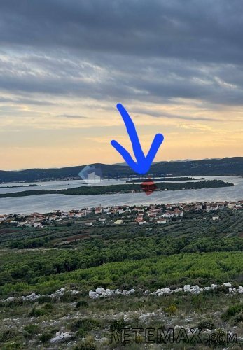 Otok Babac, Zadarska županija, 3064m2 - 3