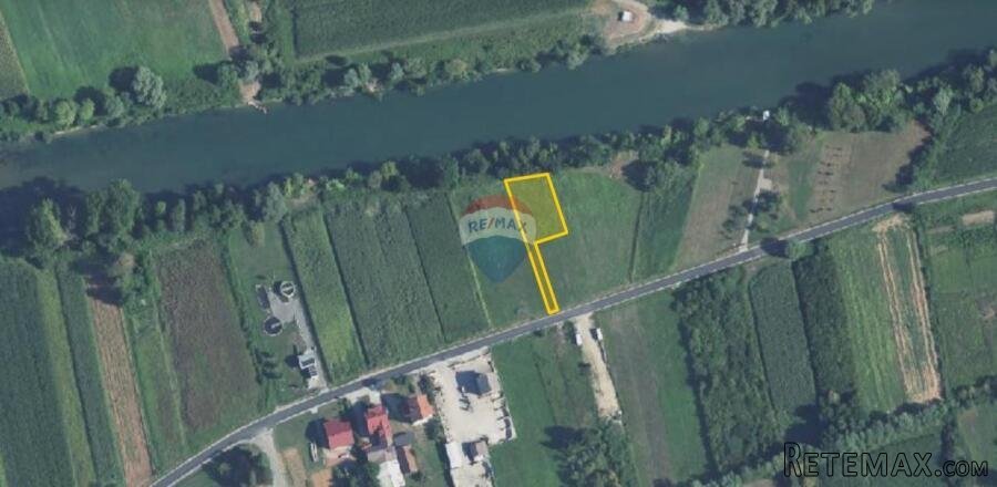 Ozalj, Trška - građevinsko zemljište 9264 m2 uz rijeku Kupu - 3