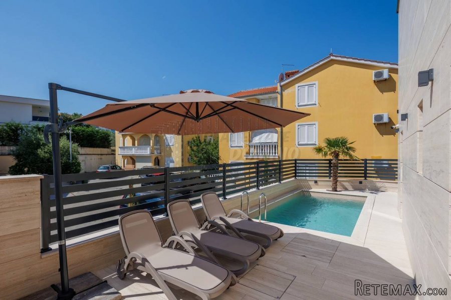 Penthouse u Malinskoj-bazen-pogled more! - 14