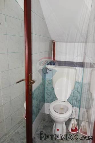 Istra, širi centar Pula, kuća sa dva stana - 5