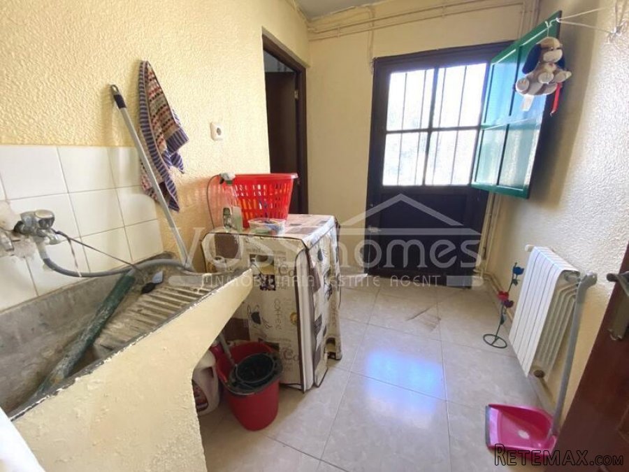 NEW TO VOSS HOMES - Great opportunity... 4 bed 1 bath.. - 19