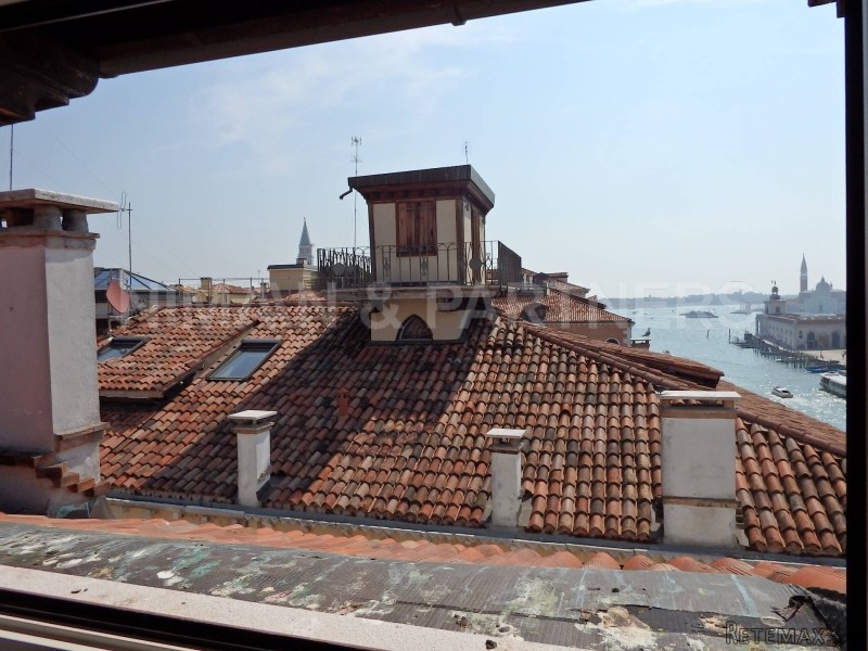 Appartamento in Vendita a Venezia - 2
