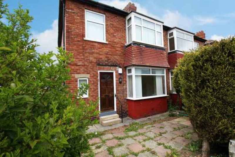 2 bedroom, Flat house for sale