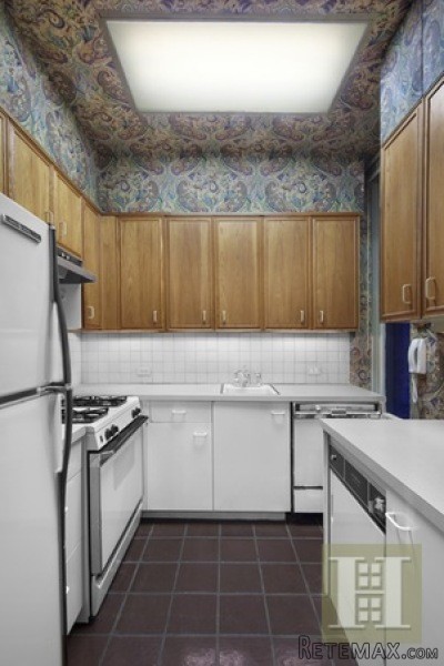 1 bedroom Apartment For Sale: 180 WEST.. - 2