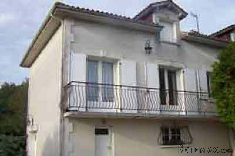 Attractive 5 Bed-Roomed House With.. - 2