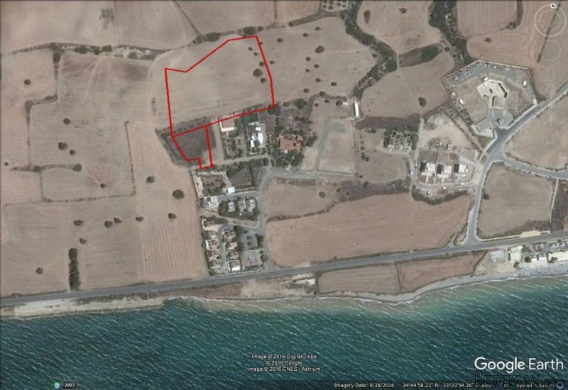 Land for sale 150 meters from the sea..
