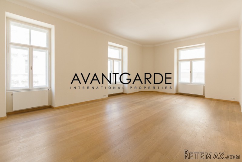 Apartment with modern flair in classic.. - 2