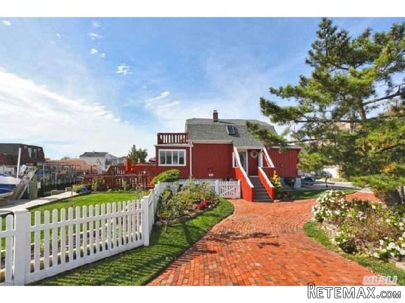 3 bedroom House For Sale: 24 Arthur..
