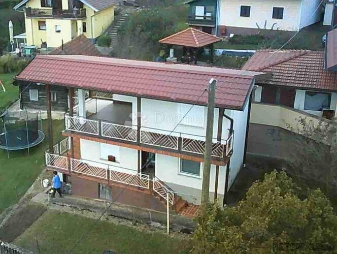 Vikendica sa malenom okućnicom iznad Tuheljskih Toplica - 2