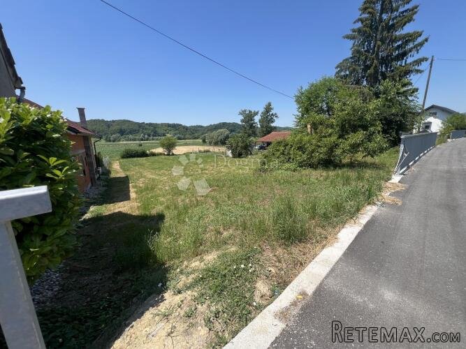 Građevinsko zemljište s ruševinom 1.438 m2 - Zlatar - 3