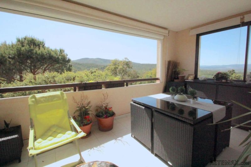 Sale Apartment - Roquebrune-sur-Argens - 2