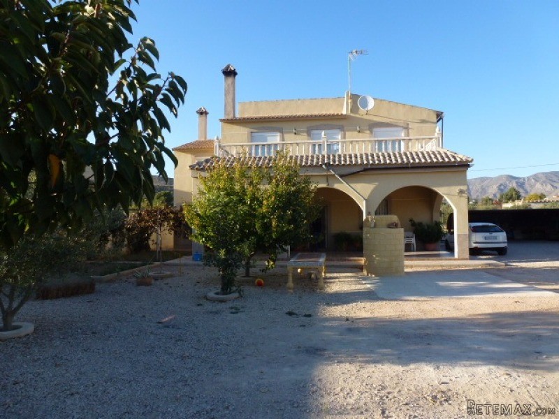 Villa For Sale Hondon De Los Frailes
