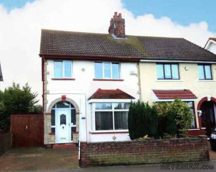 3 bedroom, Semi-detached House house..