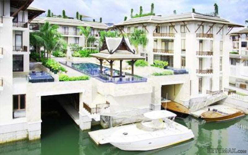The Aquaminium At Royal Phuket Marina :..