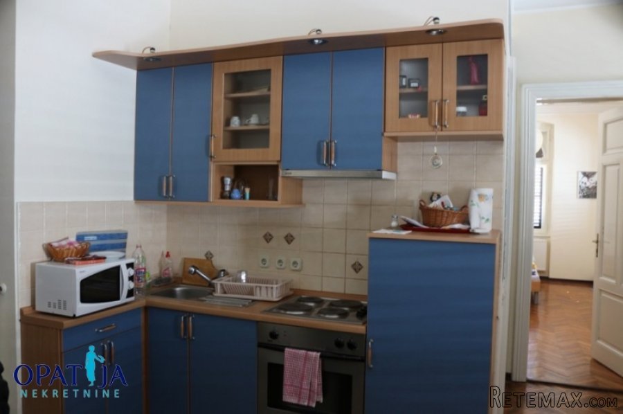 Opatija centar grada i događanja- stan 112 m2