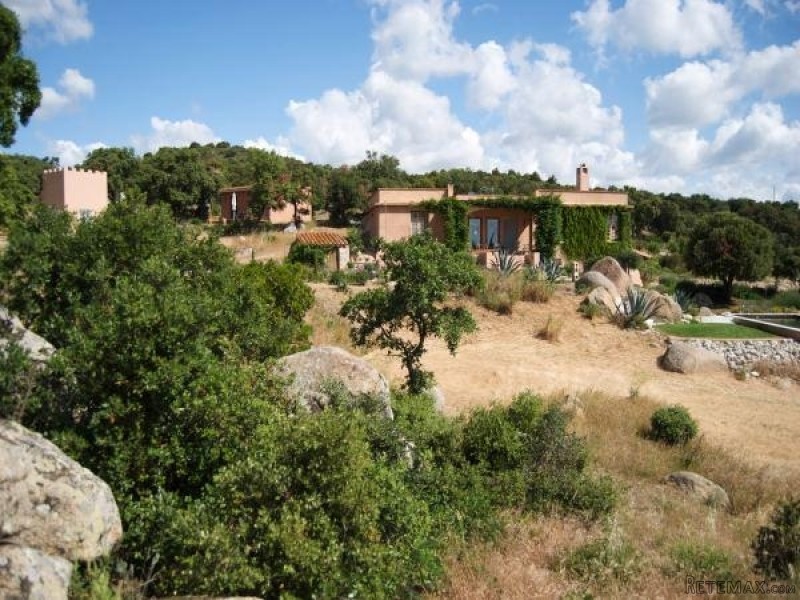 Magnificent Property With Outbuildings.. - 2