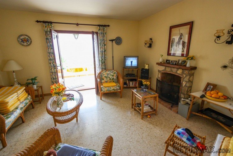Villa with sea view for sale Orba. The House is located in.. - 4