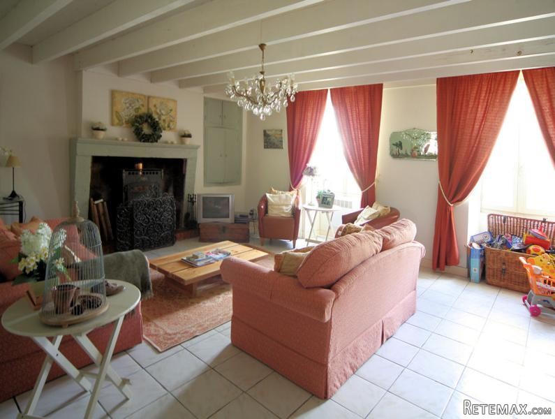 Pretty Country Cottage - 2