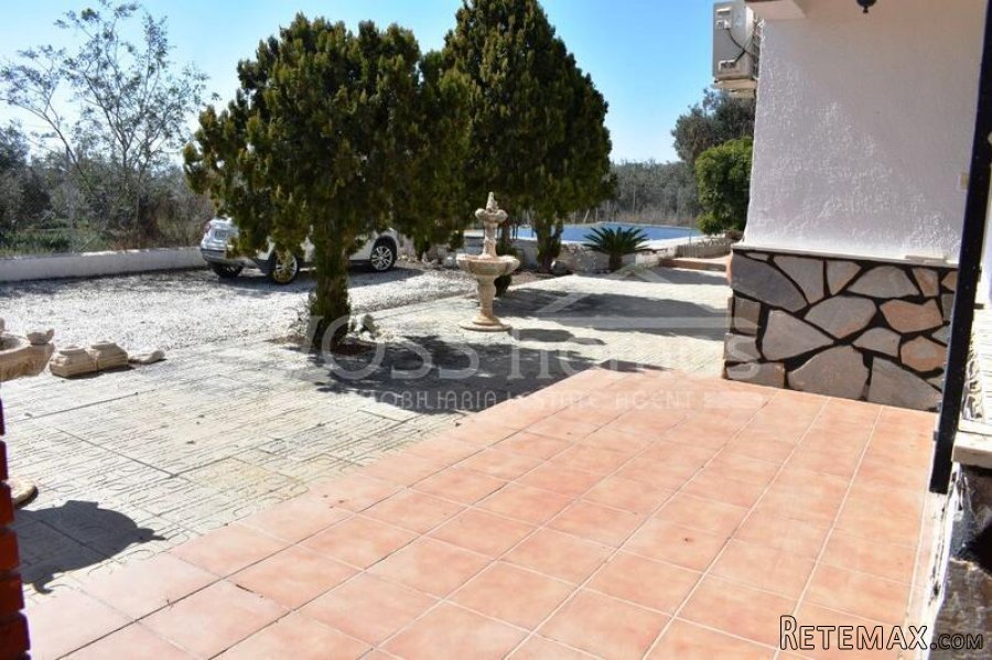 RESERVED WITH VOSS HOMES MARCH 2022 Very large, country.. - 7