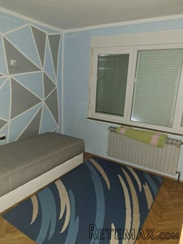 Kuća u Deču, opština Pećinci - 9