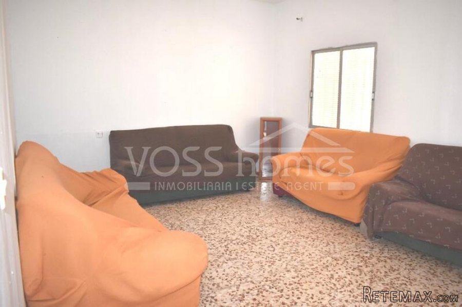 RESERVED WITH VOSS HOMES MARCH 2022 Very large, country.. - 10