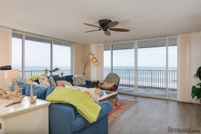3 bedroom Flat For Sale: 1575 N Highway.. - 2