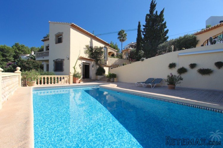 Magnificent villa for sale located in a popular area of.. - 2