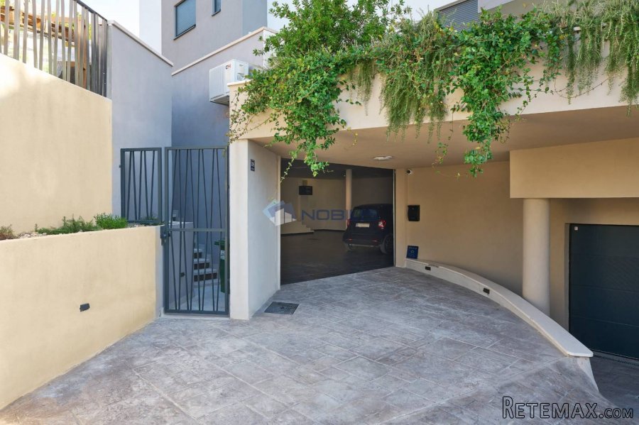 Split, Strožanac, luksuzna vila 510 m2, lift, bazen - 2