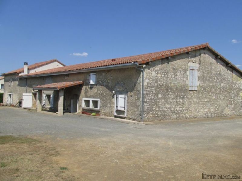 Large Stone House In 1.5 Hectares Of.. - 2