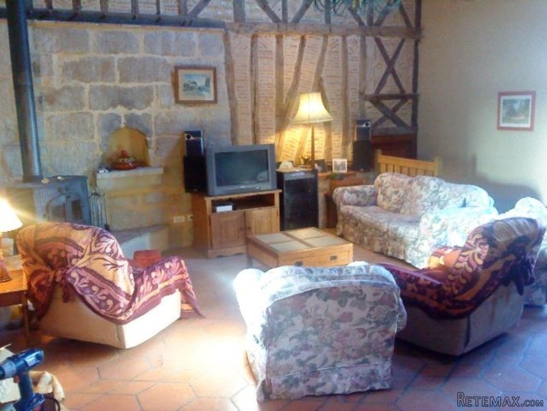 This Magnificent Former Stone Farmhouse.. - 2