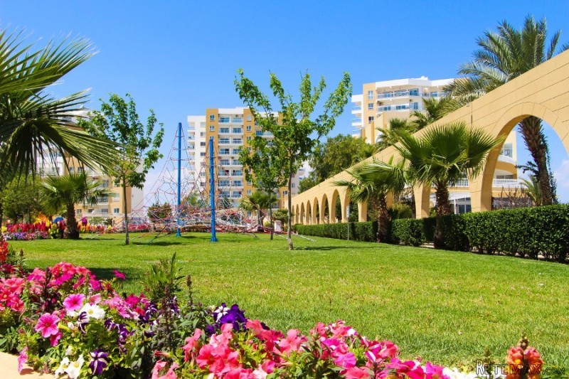 Luxury East Coast Oasis 2 Bed Apartment - 2
