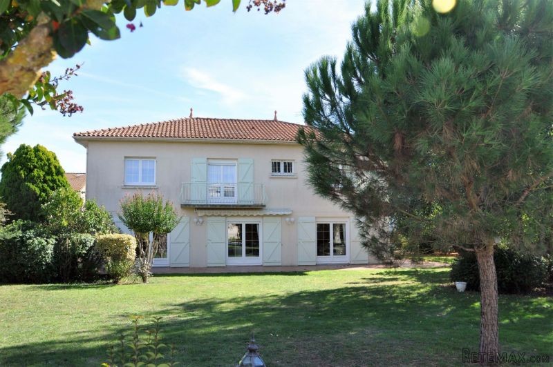 Sale House Rochefort (17300)
