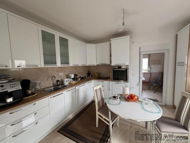 Stambeno-poslovni objekat, Bar 820.000€ - 10