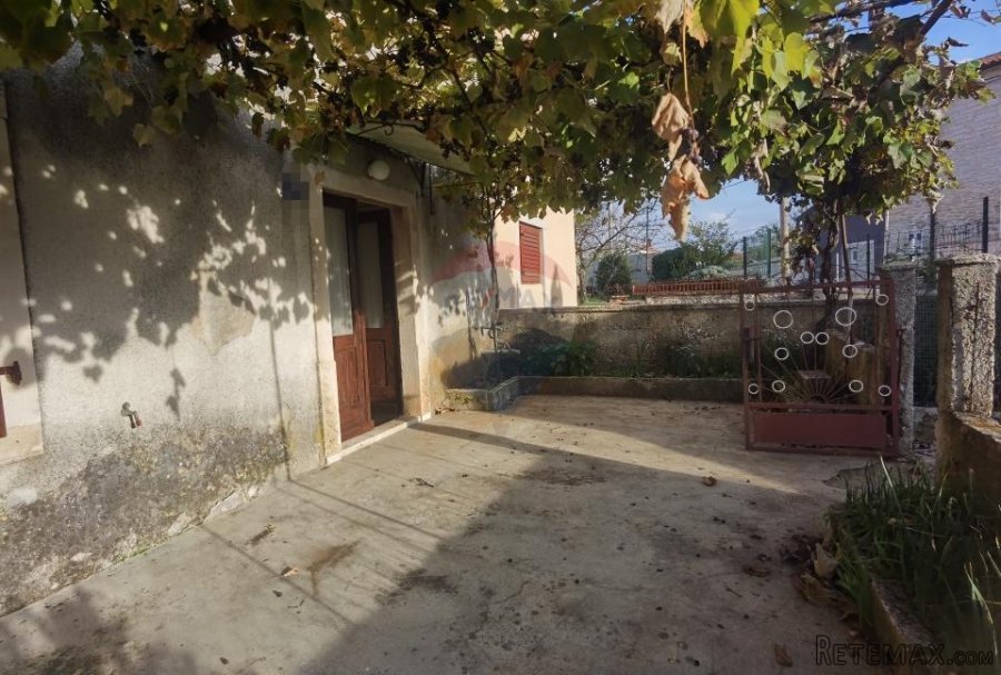 Istra,Hrboki - starina za adaptaciju - 2
