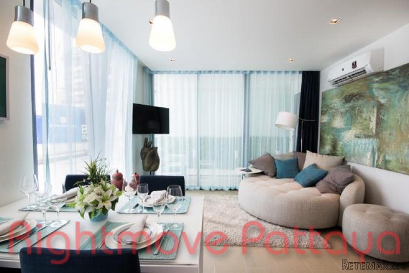 2 Bedroom Condo for sale in Pratumnak -.. - 2
